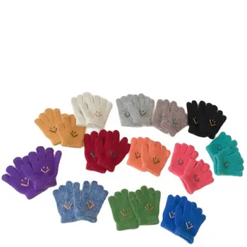 Зимние детские перчатки Теплые детские перчатки для маленьких девочек с милым рисунком улыбки, толстые детские флисовые детские варежки, детские перчатки с пятью пальцами
